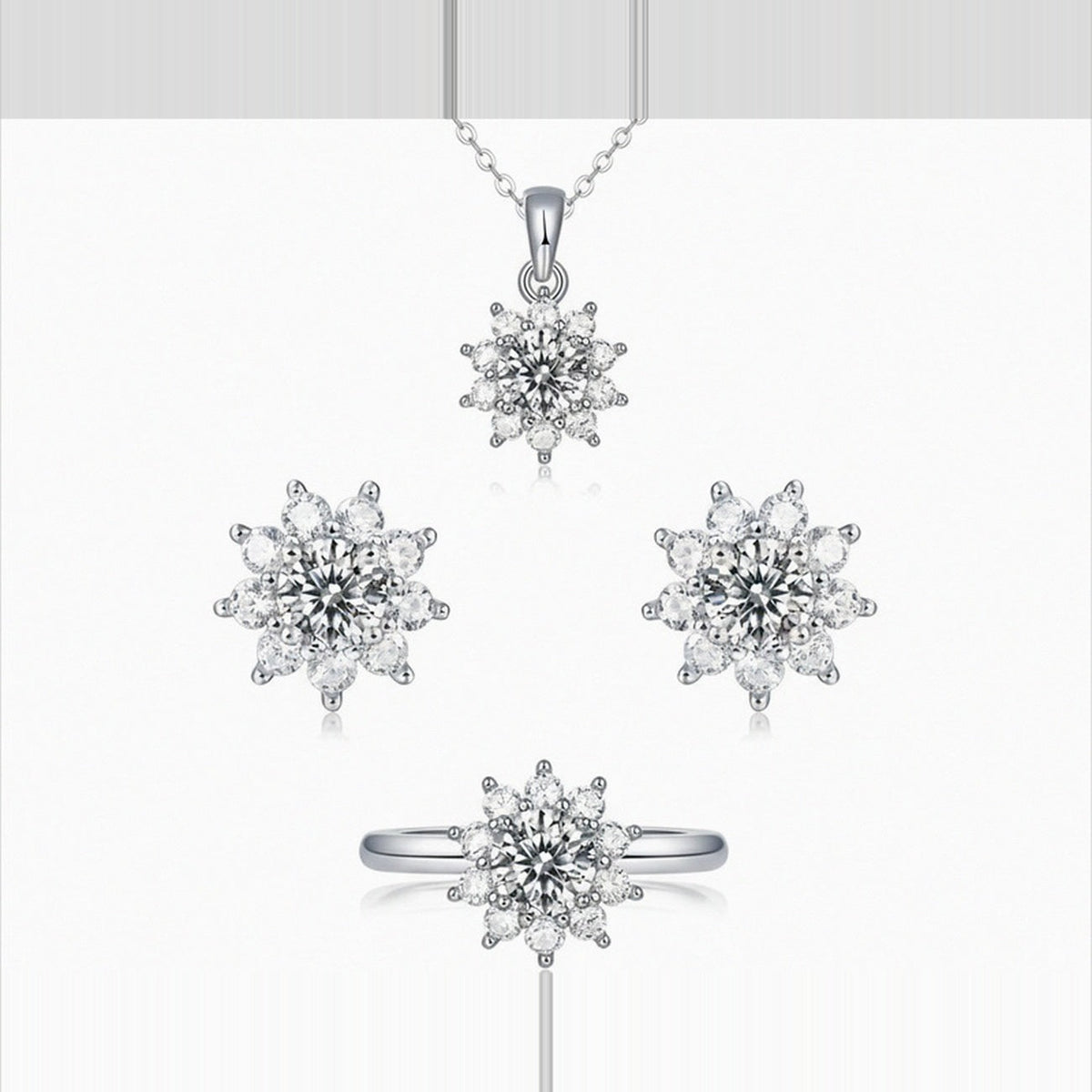 Parure Tournesol Kouchta — collier, puces et bague, moissanite, argent 925