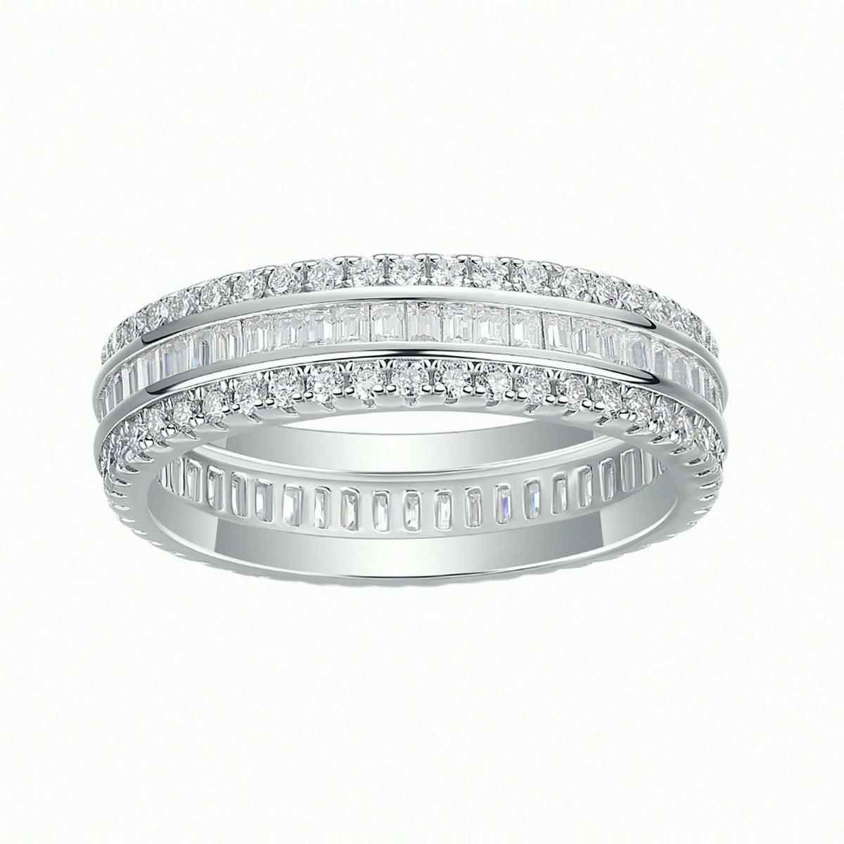Kouchta Jonc Rivière Baguettes — bague argent 925 à rangée centrale de moissanites baguettes et double pavé, vue studio