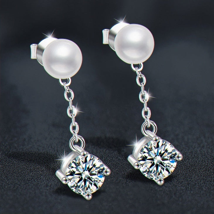 Kouchta Pendantes Perle & Moissanite : perle d'eau douce et moissanite 1 carat quatre griffes, argent 925 or blanc 18K