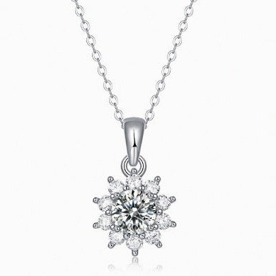 Collier Tournesol Kouchta — moissanite 1 ct sur chaîne argent 925