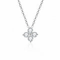 Kouchta Collier Trèfle Quatre Feuilles — studio blanc