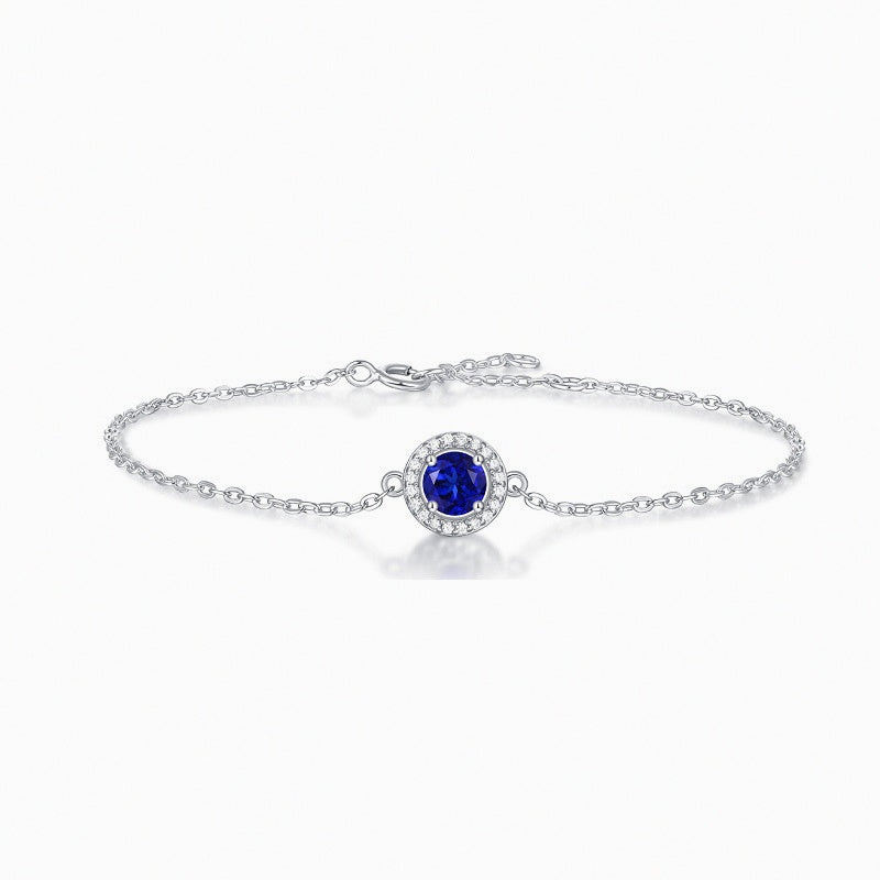 Bracelet Kouchta : saphir de laboratoire bleu royal à halo de moissanite, chaîne argent 925